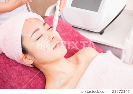 Face pores Suction Beauty Equipment Mechanical Facial Esthetic Beauty Women Relax Beauty Image Face pores Suction Beauty Equipment Mechanical Facial Esthetic Beauty Women Relax Beauty Image 28372345