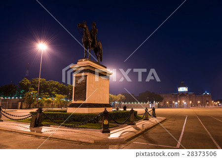 King Rama V equestrian Statue King Rama V equestrian Statue 28373506