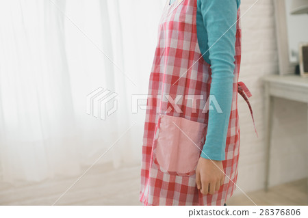 nurse, kindergarten teachers, female 28376806