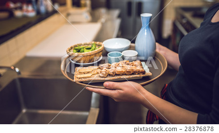 Izakaya Izakaya 28376878