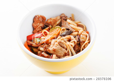 noodle with meat and vegetables noodle with meat and vegetables 28378106