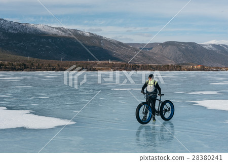 Fatbike. Fat tire bike. Fatbike. Fat tire bike. 28380241