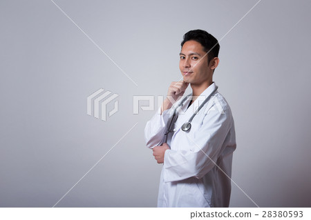 Medical staff (white coat) 28380593