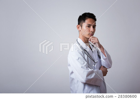 Medical staff (white coat) 28380600