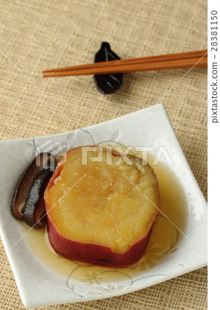 燉土豆配金土豆 燉土豆配金土豆 28381150