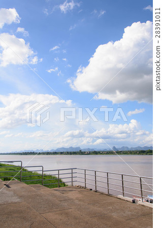 mekong river and bluesky,thailand 28391011