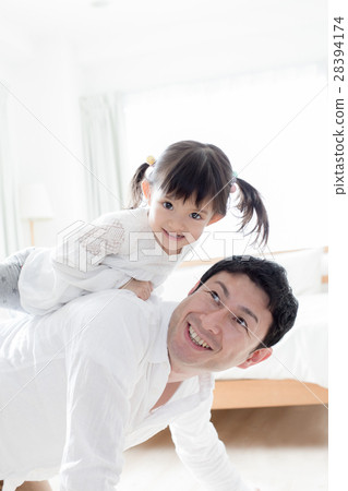 family family 28394174