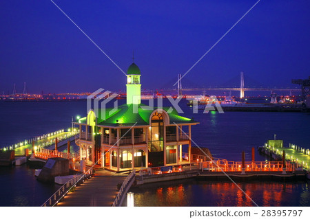 Minatomirai Evening Scenery  - 冥王星碼頭 28395797