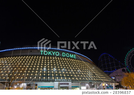 Tokyo Dome at night 28396837