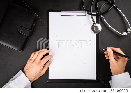 Doctor's working table Doctor's working table 28400033