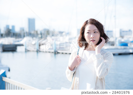 Portrait women Portrait women 28401976