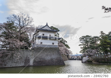 Scenery of Ninomaru corner oar at Shibata castle in spring Scenery of Ninomaru corner oar at Shibata castle in spring 28402760