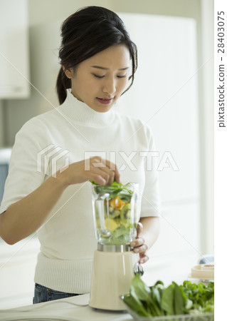 綠色冰沙小姐 28403075