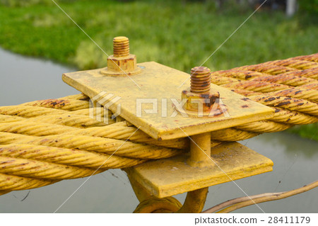 wire rope sling of the part of the bridge. wire rope sling of the part of the bridge. 28411179