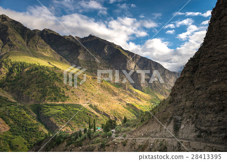 Himalayan mountain landscape view 28413395