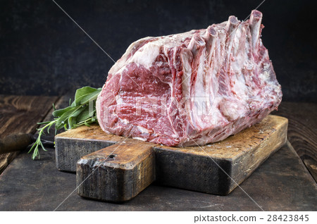 Dry Aged Cote De Boeuf 28423845