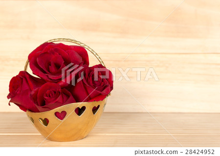 Red rose in gold basket, Valentines Day Red rose in gold basket, Valentines Day 28424952