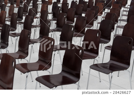 empty chairs in a row 28426627