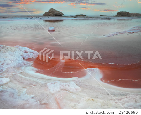 Salt lake Tunisia 28426669