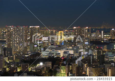 東京都市風景夜景芝浦彩虹橋田町方向三田方向視圖 照片素材 圖片 圖庫