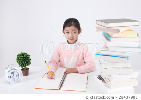 Little girl 310 Little girl 310 28437993