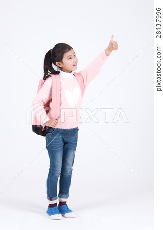 Little girl 293 28437996