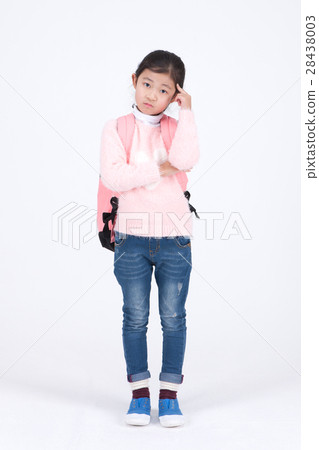 Little girl 296 Little girl 296 28438003