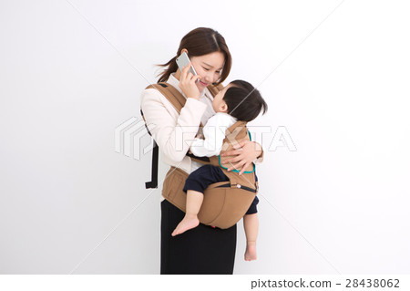 Mother and Baby 172 Mother and Baby 172 28438062