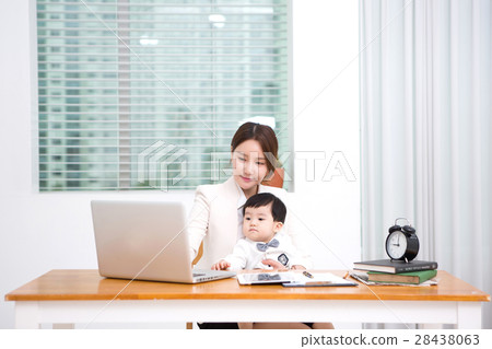 Mother and Baby 189 28438063