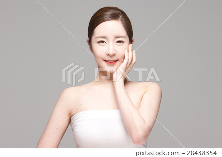 Beauty 048 28438354