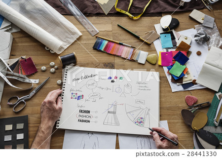 Fashion Designer Stylish Showroom Concept Fashion Designer Stylish Showroom Concept 28441330