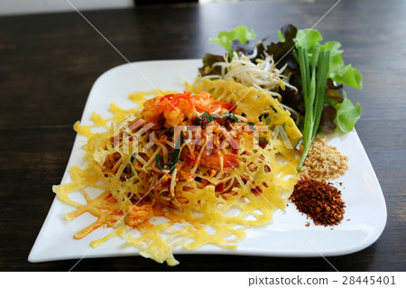 Padthai fried shrimp eggs Padthai fried shrimp eggs 28445401