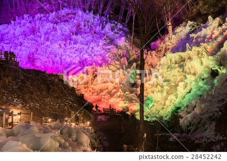 Ice pillar of Ashikubo 28452242