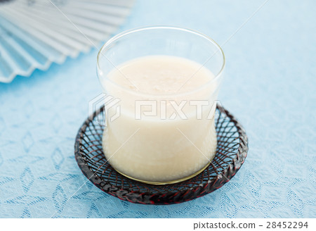 Sweet alcohol chilled Sweet drink Drinking rice Rice Koji Almond wine 28452294