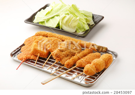 Deep-fried skewers 28453097