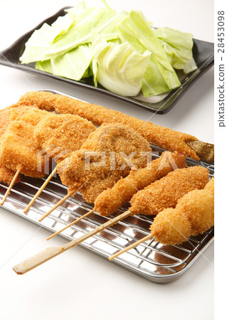 Deep-fried skewers 28453098