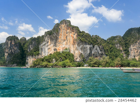 Tonsai Beach at Railay, Ao Nang ,Krabi Thailand. Tonsai Beach at Railay, Ao Nang ,Krabi Thailand. 28454462