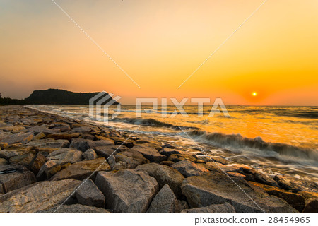 Sea south of Thailand 4 28454965