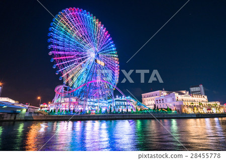 [Yokohama] Date spot Minatomirai 28455778