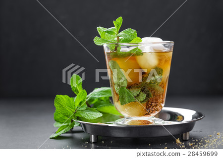 Mint Julep cocktail with bourbon, ice and mint Mint Julep cocktail with bourbon, ice and mint 28459699