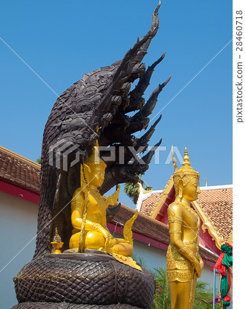 wat phra that panom, at Nakhon Phanom wat phra that panom, at Nakhon Phanom 28460718
