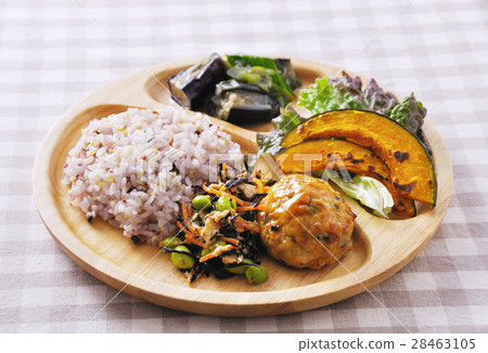 Cafe rice (16 items of healthy lunch plate) 28463105