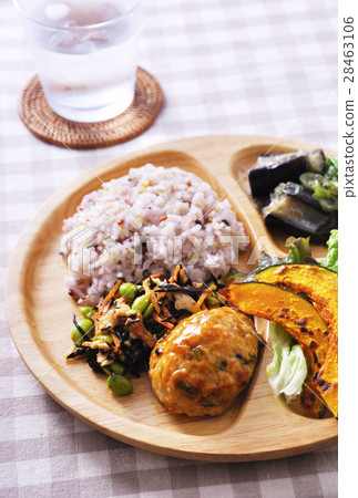 Cafe rice (16 items of healthy lunch plate) 28463106
