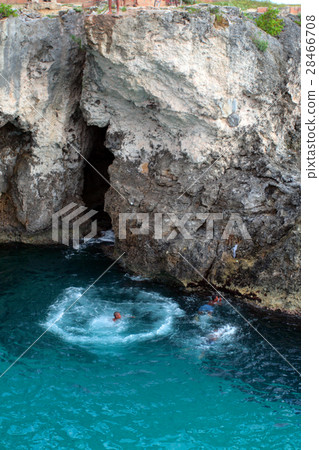 Negril, Jamaica.. 28466708