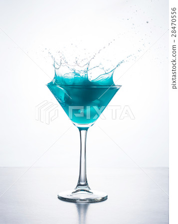 Blue curacao cocktail with splash 28470556