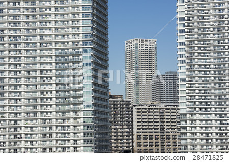 High-rise residential group 28471825