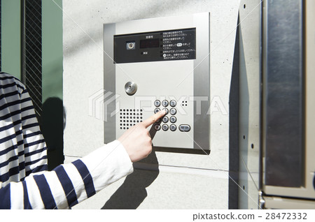 房地產租賃 28472332