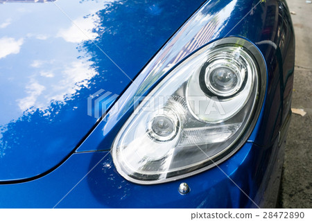 Headlight  28472890