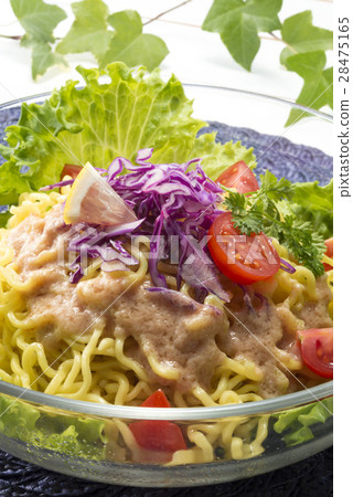 Ramen salad Ramen salad 28475165