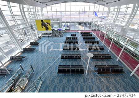 Boarding gate 28475434